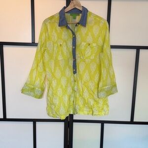 Island Republic Women’s button down shirt. 100% cotton